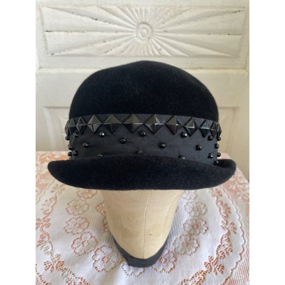 Vintage 1940s  Black Felt Bowler Hat With Studded Ribbon Band